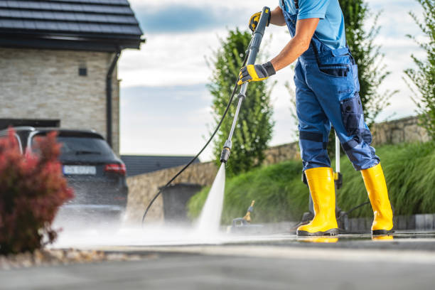 Best Commercial Pressure Washing in Colonial Heights, TN